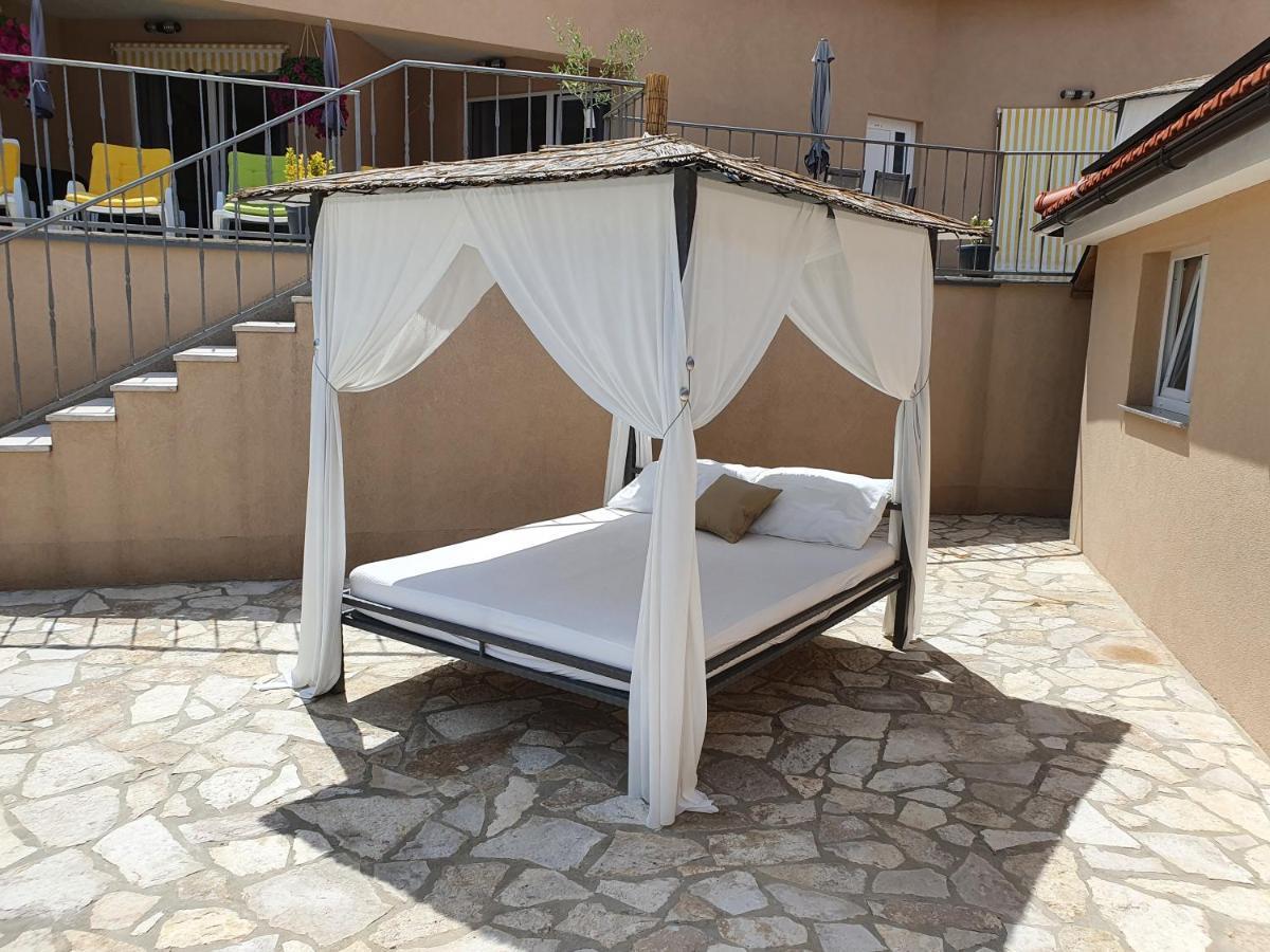 Apartments Kroatien Ловран Экстерьер фото