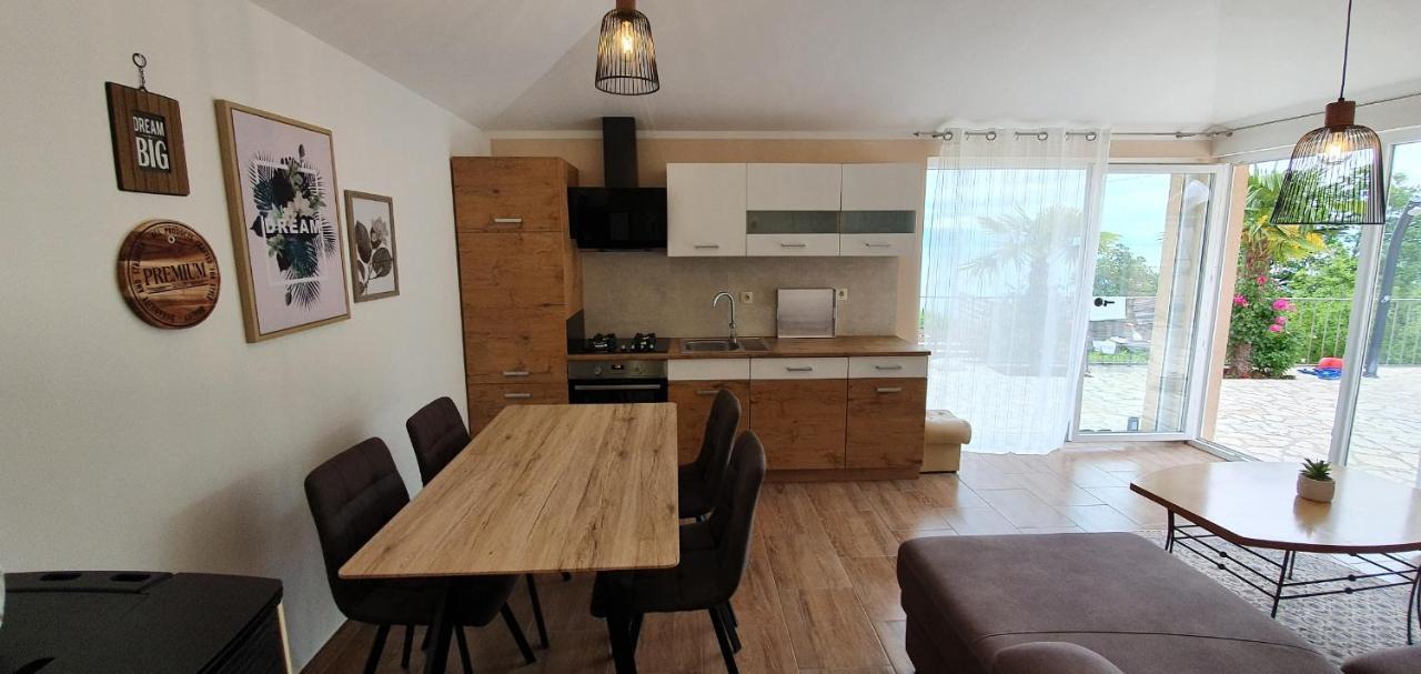 Apartments Kroatien Ловран Экстерьер фото
