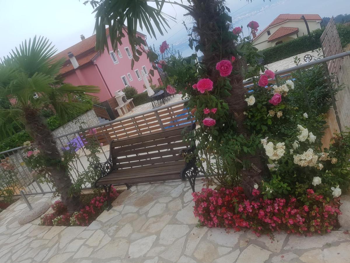 Apartments Kroatien Ловран Экстерьер фото